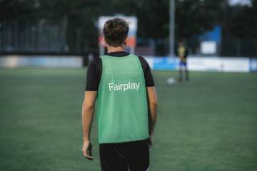 世界杯32强确定19席，墨西哥巴西德国等晋级（配图示意）